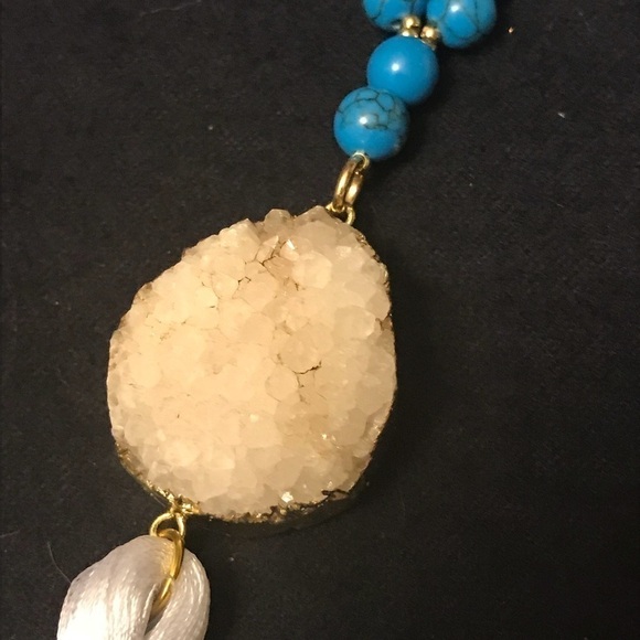 Sacred Druzy Blue & White tassel necklace - Picture 5 of 8